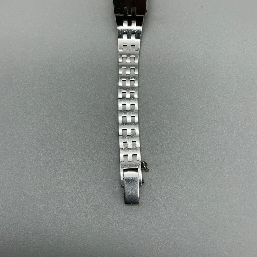 Vtg Seiko Womens Watch 12mm Black Dial Stainless 1520-3679 Broken Latch Manual